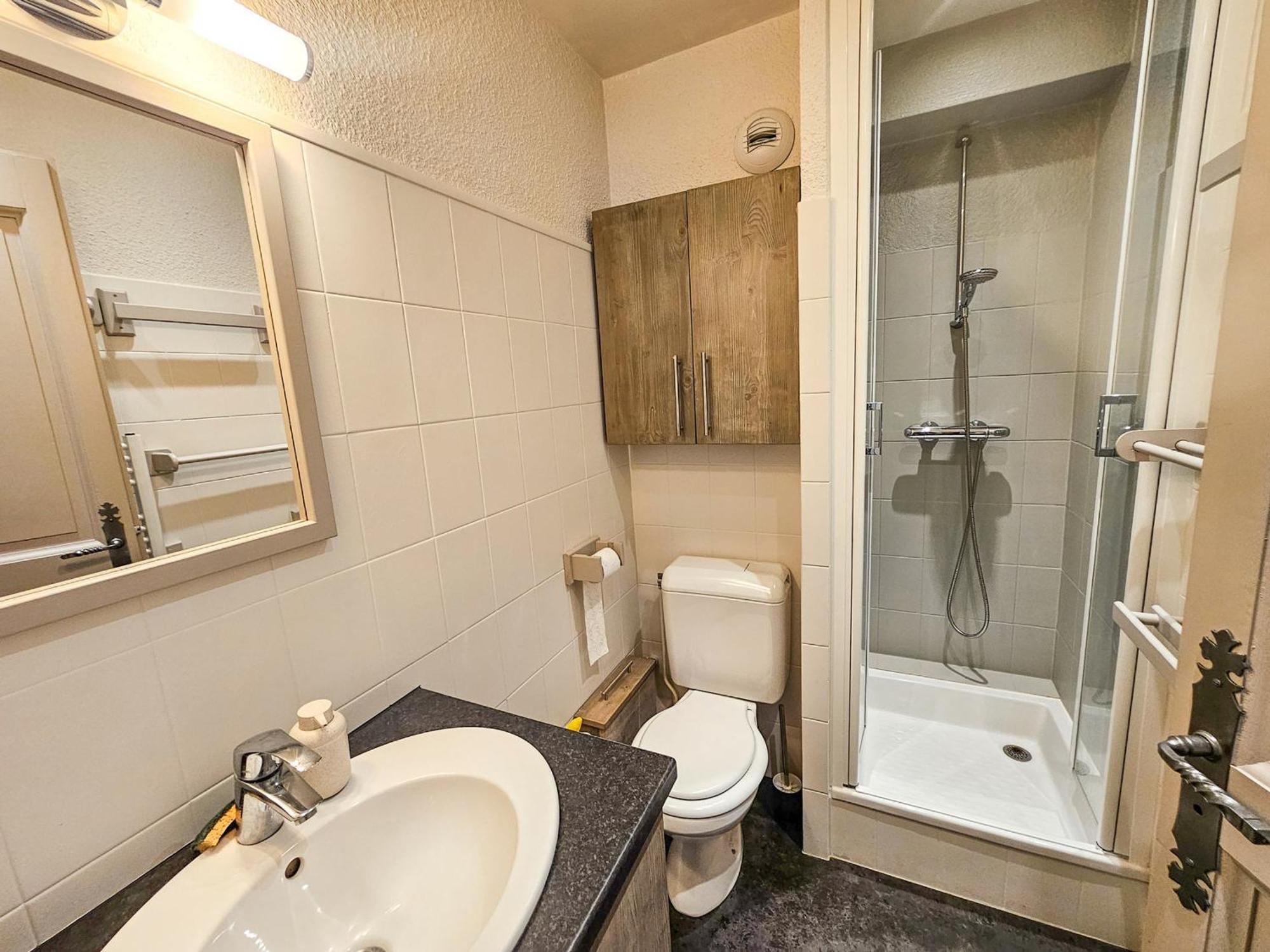 Appartement 4 Pieces Pour 6 A 8 Personnes, Au Pied Des Pistes A Saint-Martin-De-Belleville - Fr-1-452-394 Luaran gambar